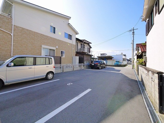 駐車場　カースペースがあります