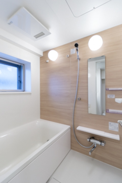 バス・シャワールーム　※写真は同タイプ住戸です。