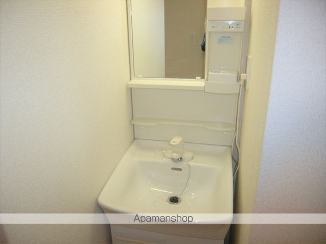 地下鉄谷町線 谷町九丁目駅 徒歩2分 10階建 築21年の内装写真