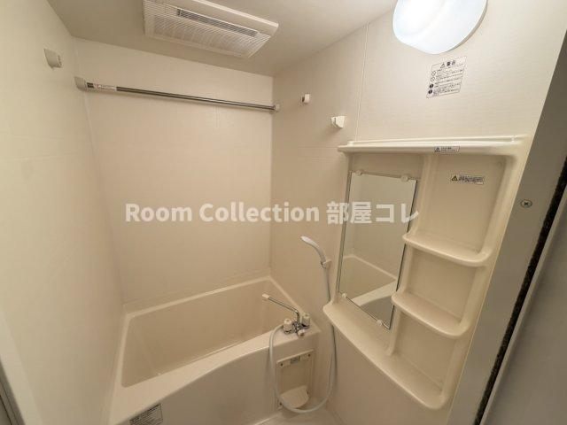 バス・シャワールーム　※同物件他部屋写真 反転、色違いの場合有 現況優先