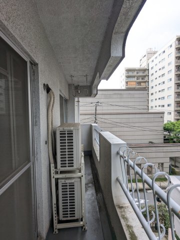 バルコニー　落ち着いた時間を過ごせるバルコニーです