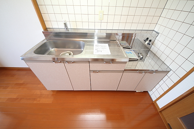 地下鉄七隈線 金山駅 徒歩14分 9階建 築24年のキッチン写真