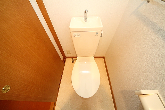 地下鉄七隈線 金山駅 徒歩14分 9階建 築24年のトイレ写真
