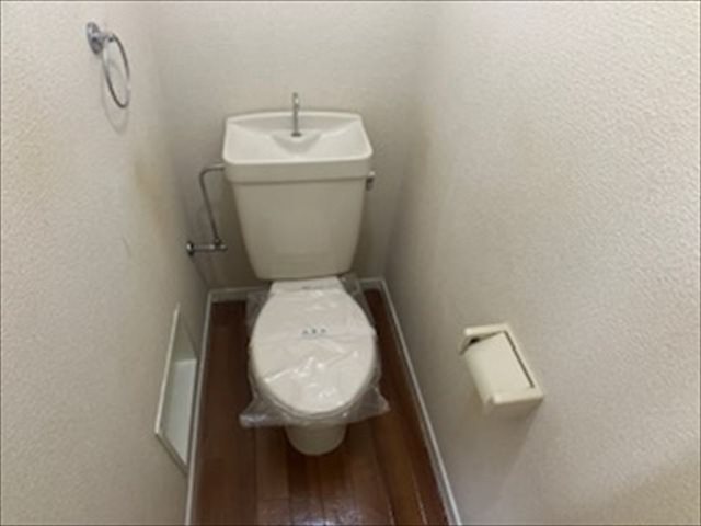 【スイート関のトイレ】