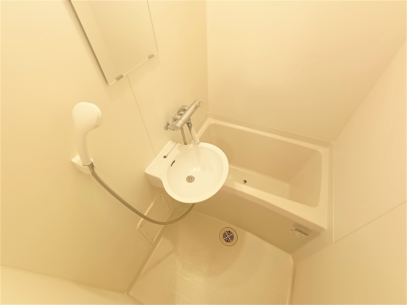 バス・シャワールーム　浴室スペースです。