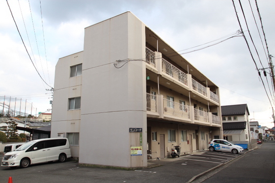 サンコーポの建物外観