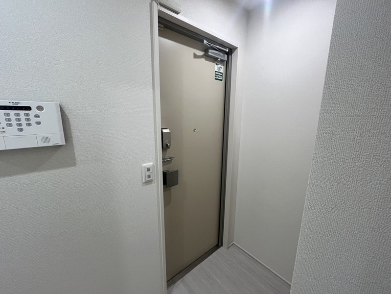 【D-ROOM正木の玄関】