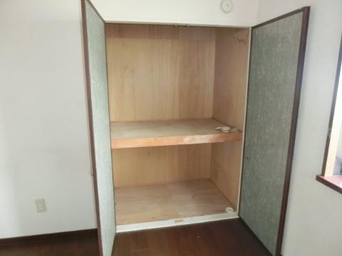 グリーンハウス　収納　洋室収納（開）