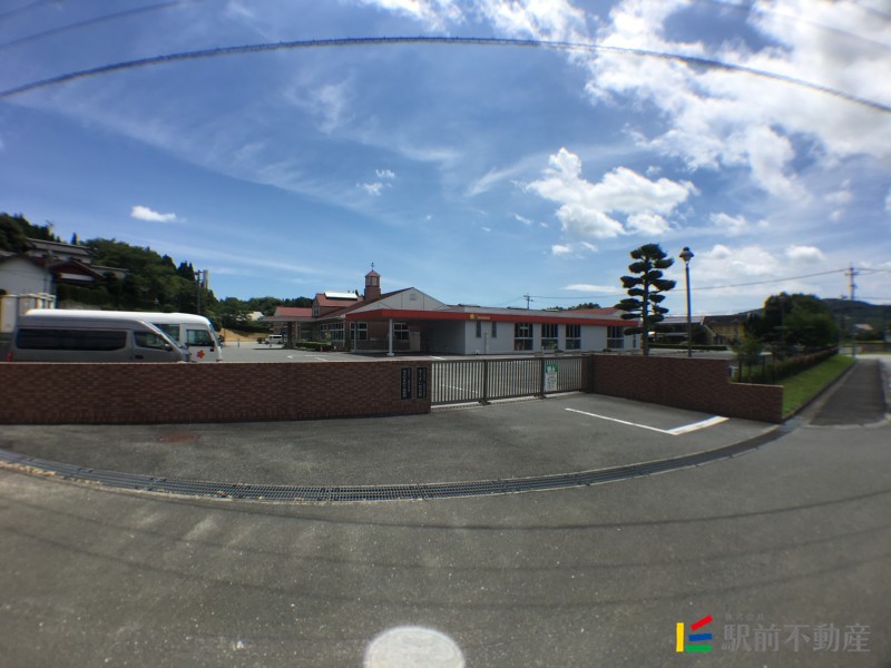 幼稚園・保育園　菊水ひまわり幼稚園（幼稚園・保育園）まで800m