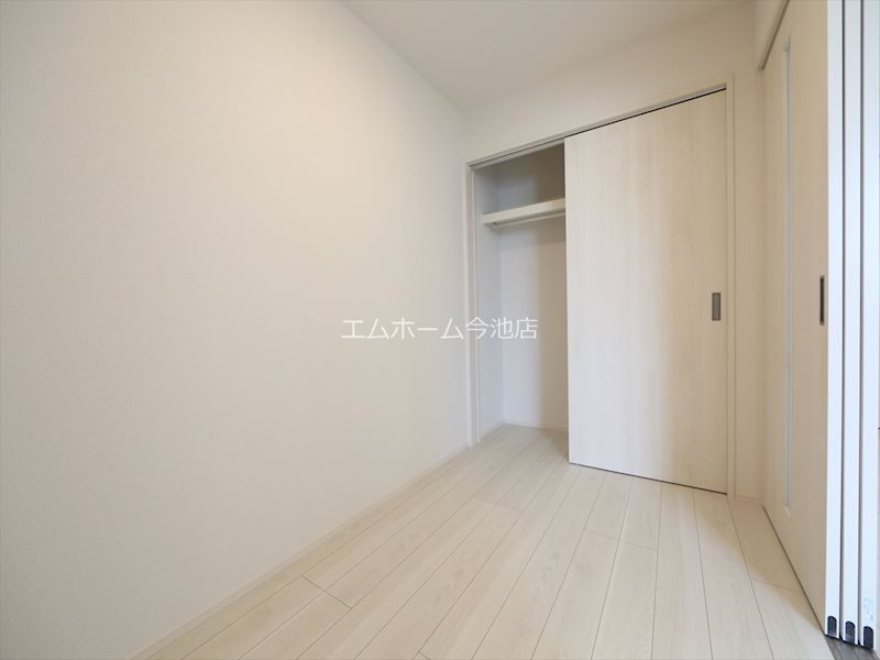 その他部屋・スペース　洋室5.5帖　クローゼット充実　同仕様写真