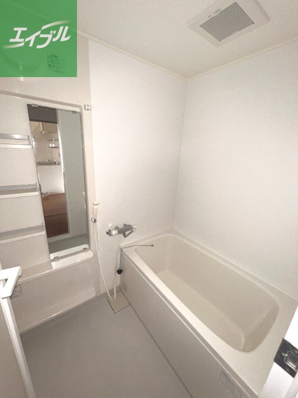 バス・シャワールーム　※別号室の写真※