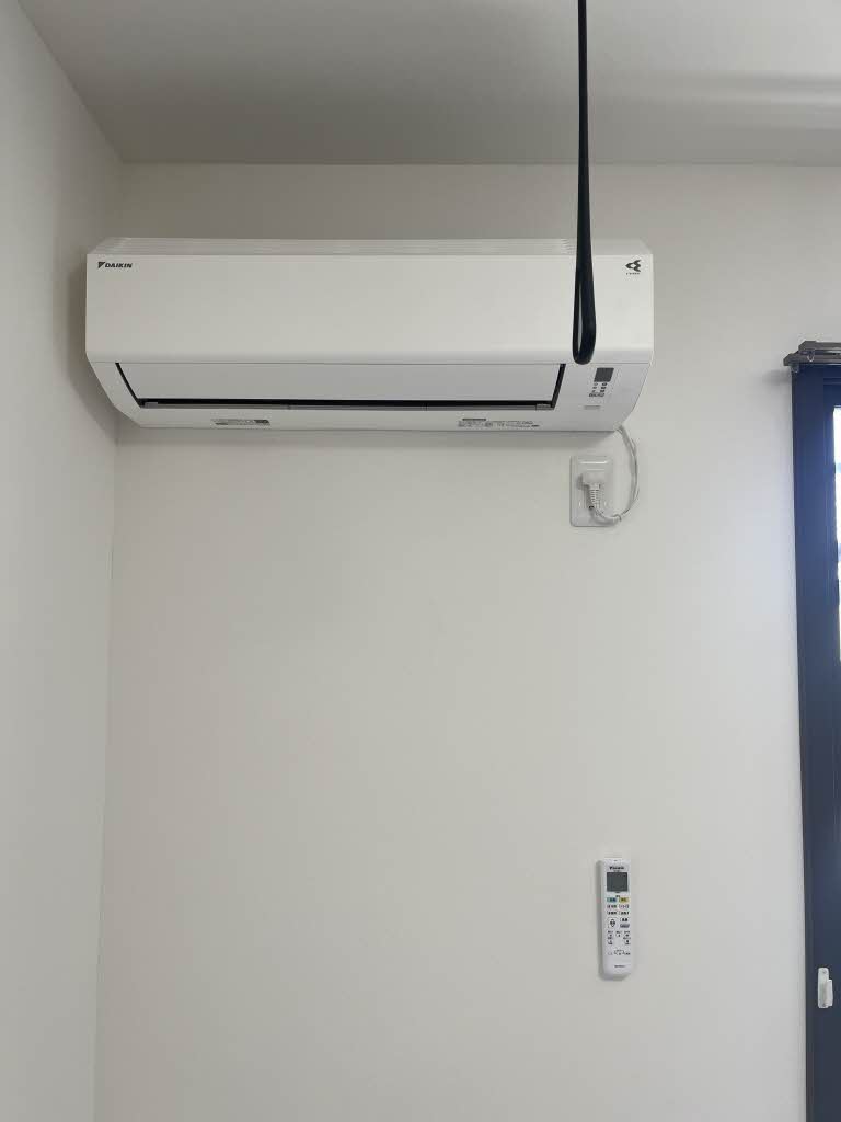 その他設備　エアコン２台