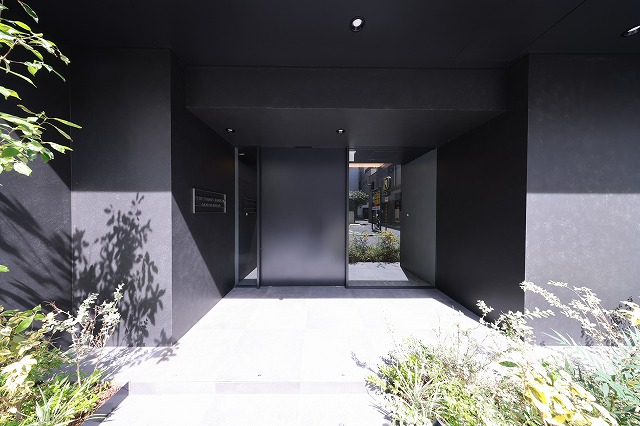 エントランス　エントランス