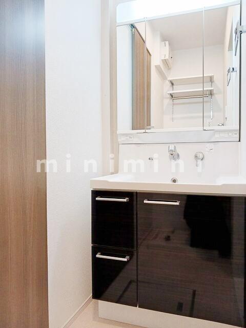 洗面設備　※写真は同シリーズ類似物件を含む為現況優先とさせて頂きます