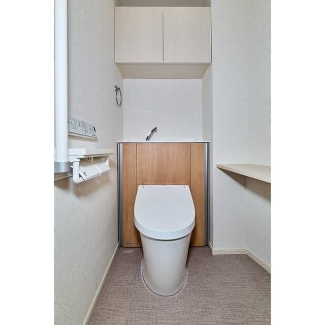 トイレ　シンプルで使いやすいトイレです