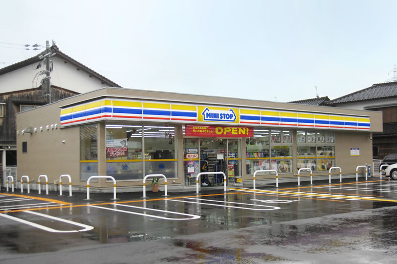 コンビニ　ミニストップ 豊岡正法寺店（コンビニ）まで710m