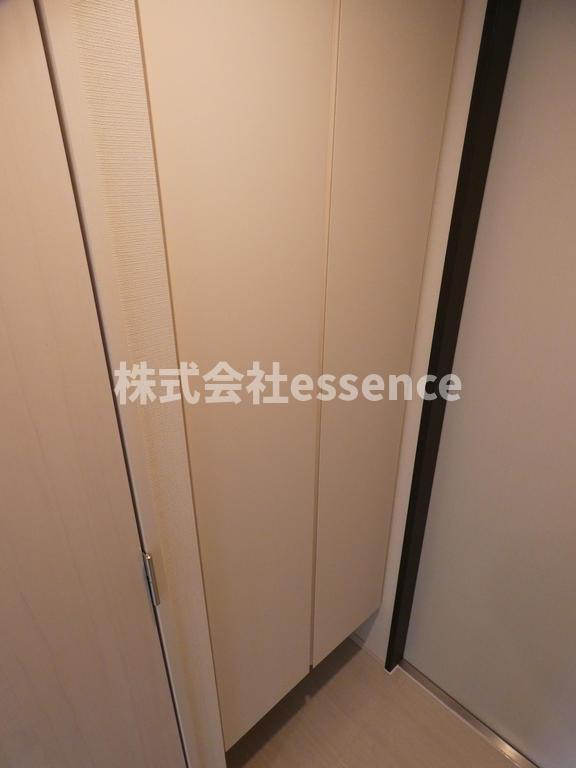 玄関　弊社ではオンライン対応・現地対応可能です♪