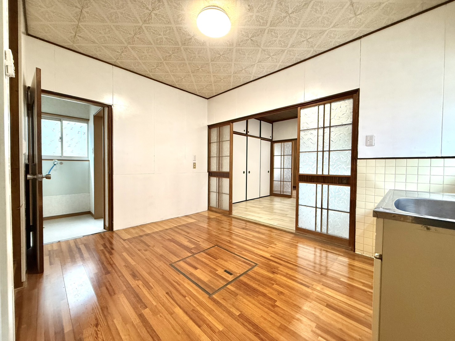 居室・リビング　DK