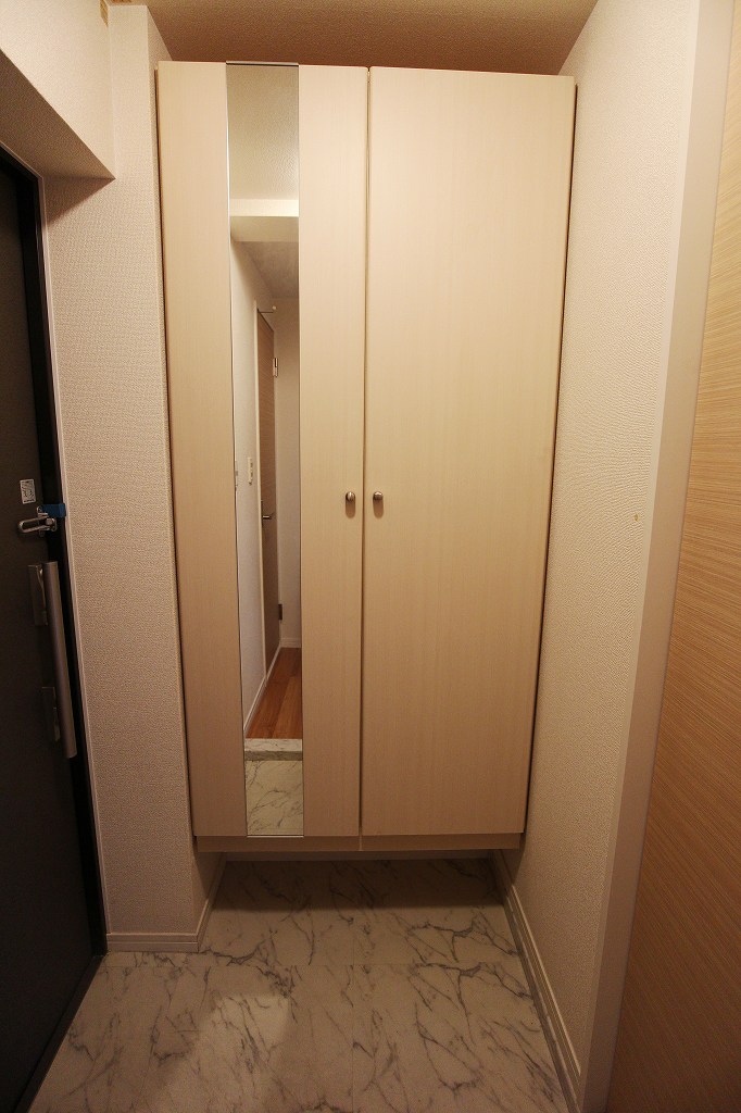 その他　玄関※別号室の参考写真になります。