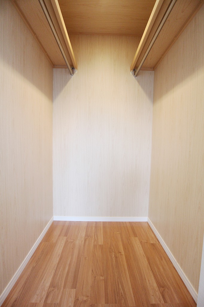 収納　ウォークインクローゼット※別号室の参考写真になります。