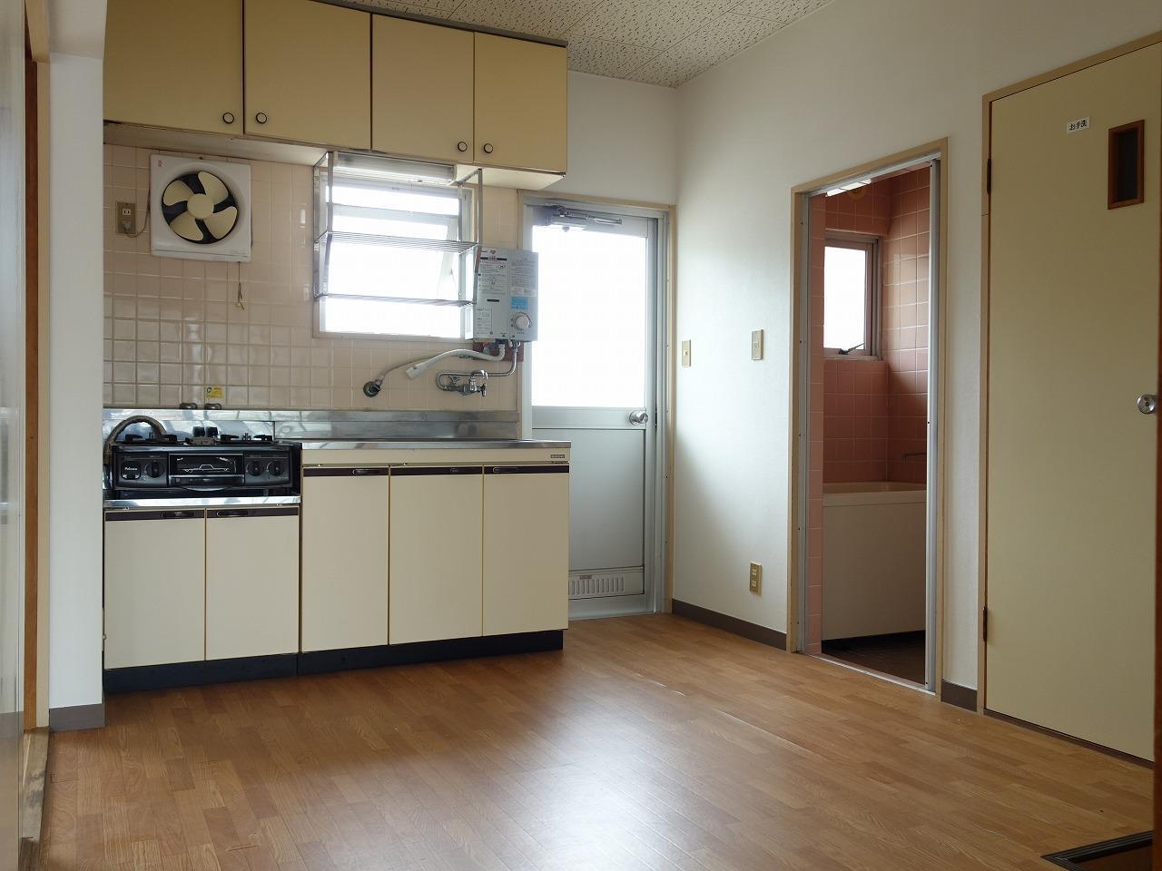 居室・リビング　各お部屋への導線の良いダイニング5.5帖♪