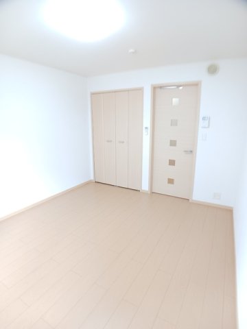 居室・リビング　使いやすい居間です