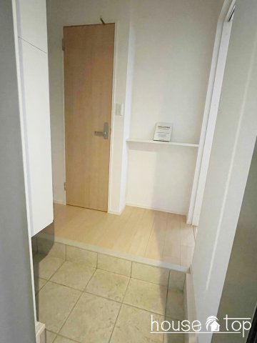 玄関　LOOP　RESIDENCE