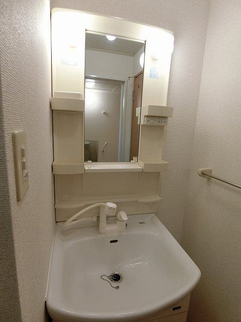 洗面設備　人気のシャンプードレッサー