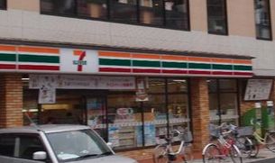 コンビニ　セブンイレブン大田区大森中2丁目店（コンビニ）まで162m