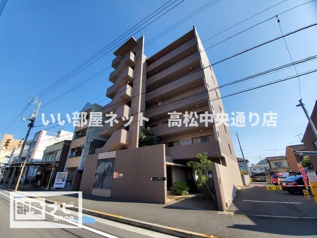 【ファインスクエア錦町の建物外観】