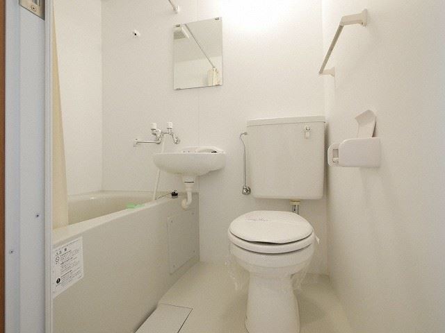 【札幌市北区新川一条のアパートのトイレ】
