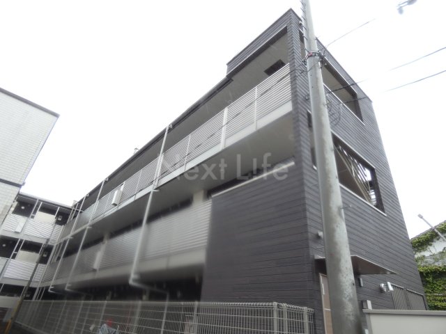 【クレイノアンジュ鶴間の建物外観】