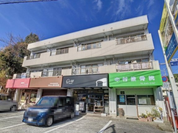 建物外観　2025年1月撮影