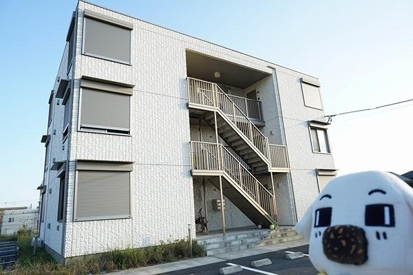 アビターレ請西南Eの建物外観