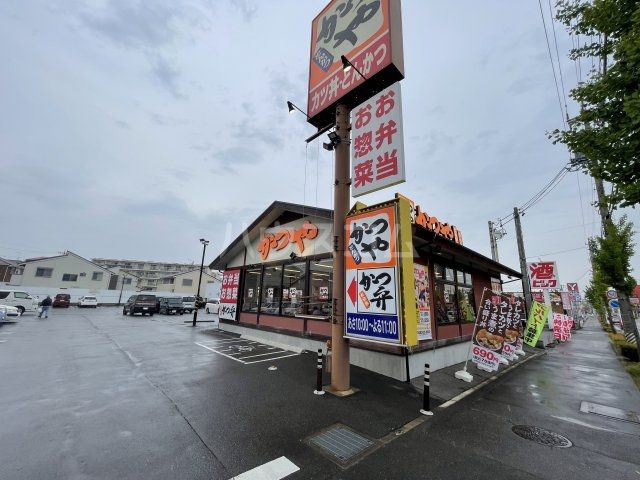 【西尾市山下町のアパートの飲食店】