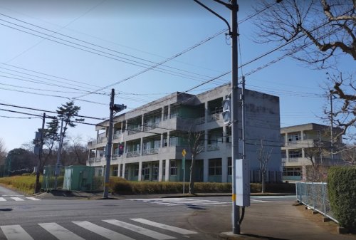 【セジュール梅園の中学校】