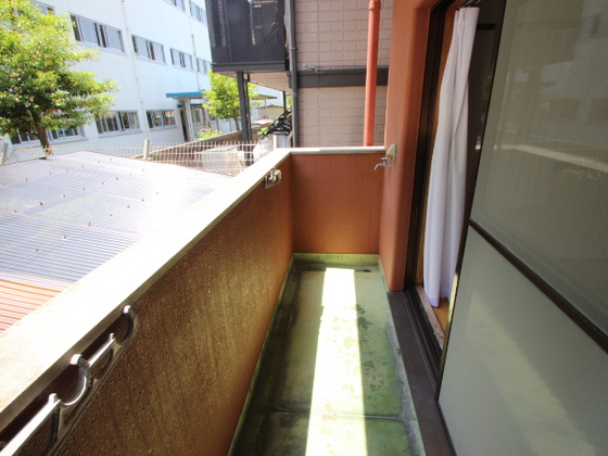 バルコニー　※別号室の写真です