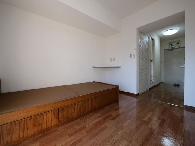 その他部屋・スペース　★明るいリビングフロアの様子★