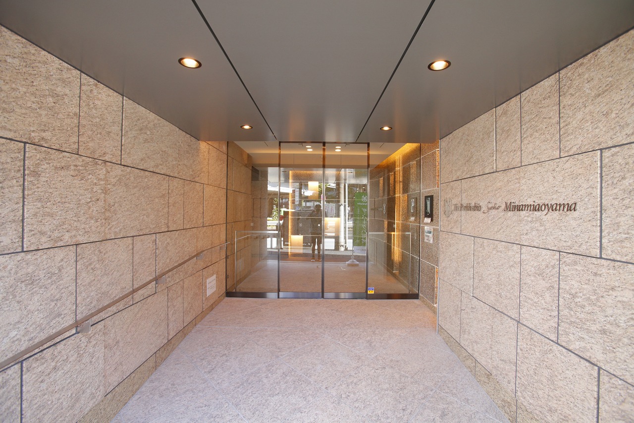 エントランス　エントランス