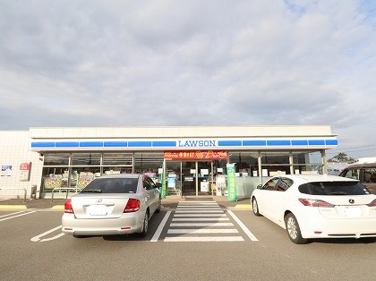 コンビニ　ローソン（コンビニ）まで755m