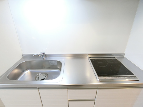 キッチン　「火を使わないIHコンロ」