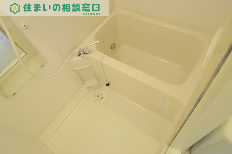 バス・シャワールーム　同タイプ物件の写真です。