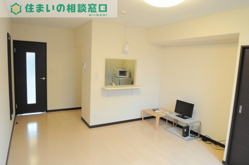 居室・リビング　同タイプ物件の写真です。