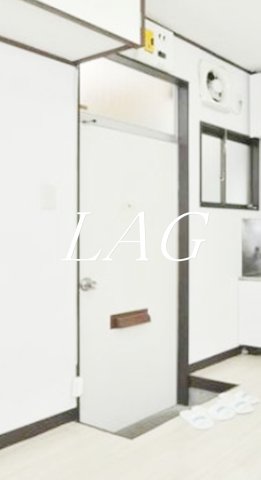 玄関　玄関です。