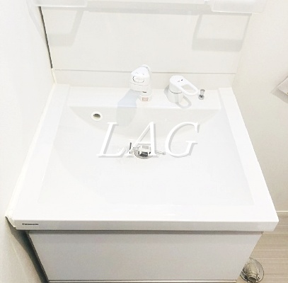 洗面設備　洗面台です。