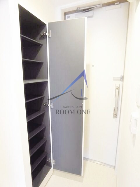 玄関　玄関です。