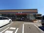コンビニ　セブンイレブン 村上久保多町店（コンビニ）まで750m