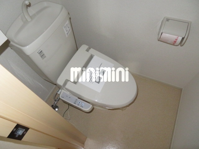 トイレ　反転タイプ参照