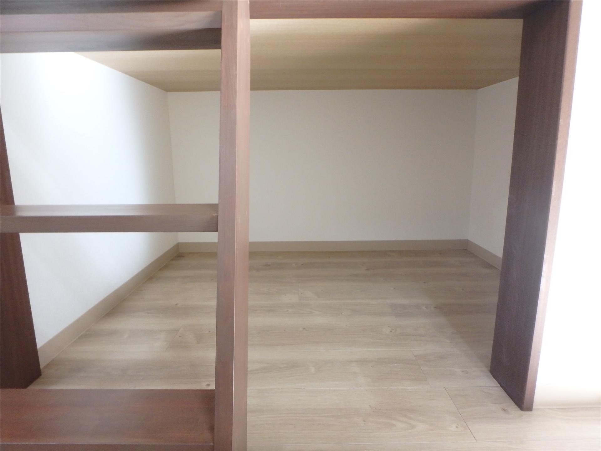 その他　キャビンスペース下の収納スペースです