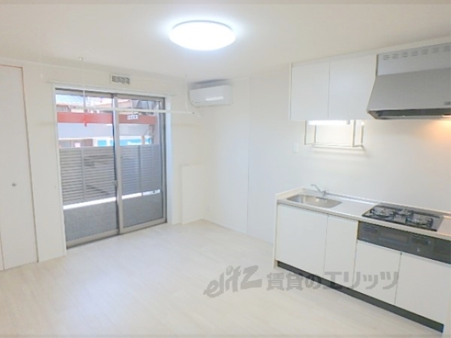 居室・リビング　リビング